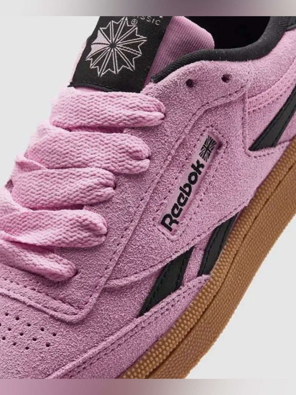 Reebok Pink Club C Revenge Kids size 5/ Woman’s size 7 Sneakers | NWT - Picture 14 of 16